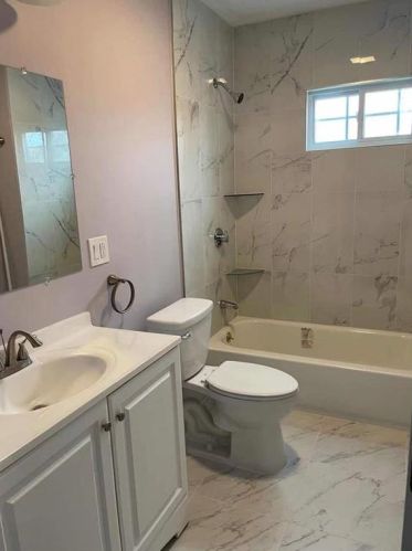 107 Arnold St, Providence RI  02906-3009 exterior