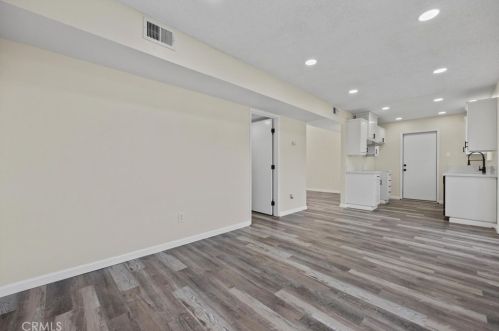 5804 Cedar Gln Ln, Bakersfield CA 93313-3345 exterior