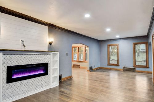 2379 65th St, Milwaukee WI  53219-2019 exterior