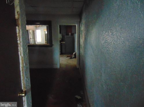 1225 Lansdowne Ave, Camden NJ 08104-1241 exterior