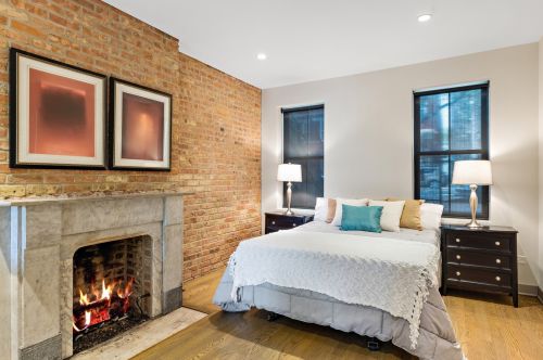 903 Loomis St, Chicago IL 60827-6103 exterior