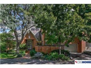 8906 Farnam Ct, Omaha, NE 68114-4076