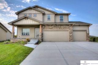 15313 Kansas Ave, Omaha NE  68111-1248 exterior