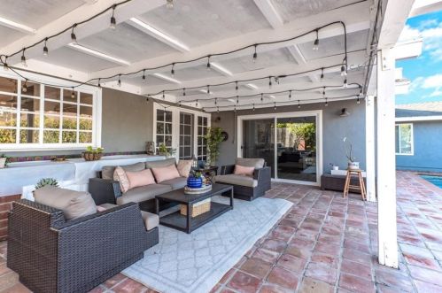 13561 Malena Dr, Tustin CA 92780-1914 exterior