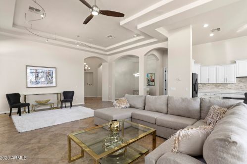 22110 36th St, Phoenix AZ  85050-7392 exterior