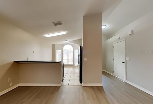 7227 Edgewater Shores Ct, Orlando FL  32810-3590 exterior