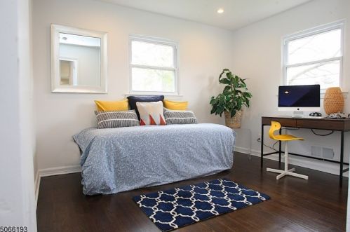 15 Carlton Dr, Montclair NJ  07043-2603 exterior