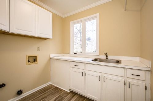 1685 Brandon Hall Dr, Atlanta GA 30350-3704 exterior