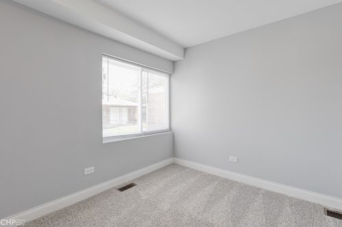 9925 Emerald Ave, Chicago IL  60628-1033 exterior