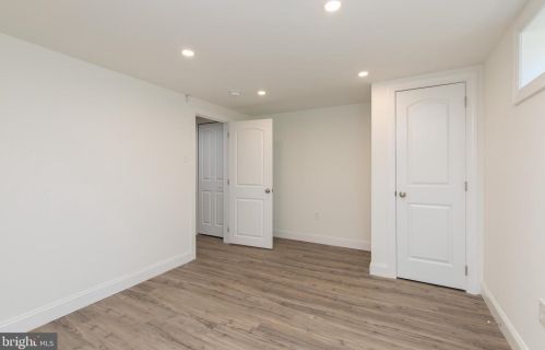 217 Church St, Blenheim NJ 08012-3907 exterior