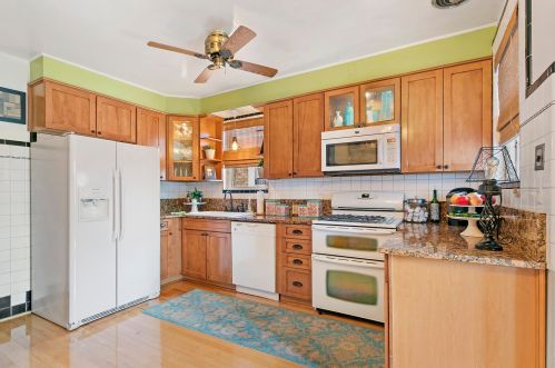 6121 Newport Ave, Chicago IL 60634-4142 exterior