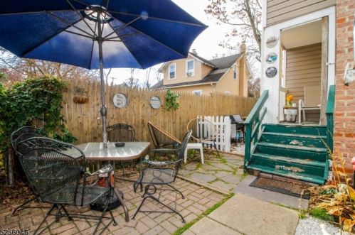 33 Madison St, Fredon NJ 07860-2022 exterior