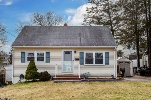 11 Duncan Ln, Rockaway NJ  07866-2807 exterior