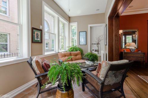 4845 Ellis Ave, Chicago IL 60615-5008 exterior