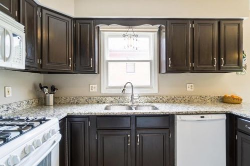 115 Newburn Dr, Pittsburgh PA 15216-1213 exterior