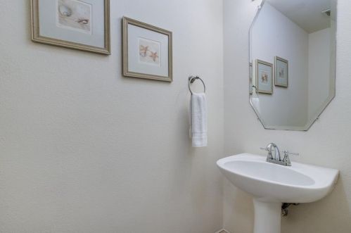 5501 Overland Dr, Frisco TX 75056-3765 exterior