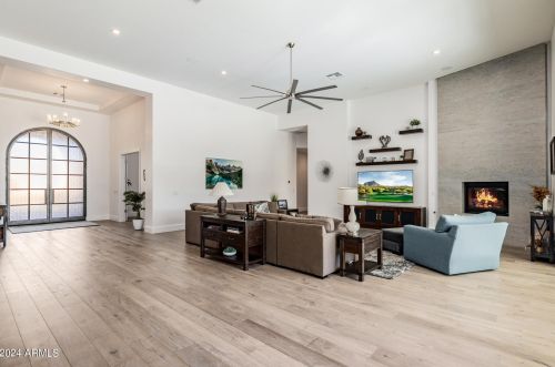 4429 Scorpio Pl, Chandler AZ 85249-5828 exterior