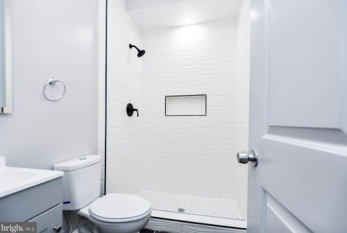 4227 Edson Pl, Washington DC  20019-8023 exterior