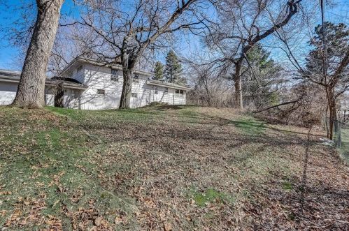 3375 Ebba St, Saint Paul MN 55110-5521 exterior