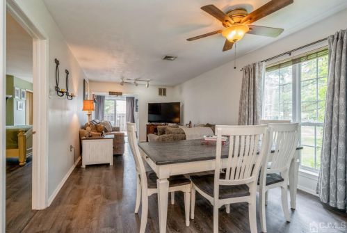 279 Bishop Ct, Old Bridge, NJ 08857-3257