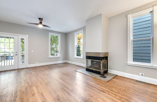 4721 Woodlawn, Chicago IL 60615-1920 exterior