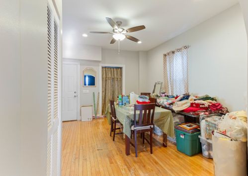 4577 Elston Ave, Chicago IL 60618-1813 exterior