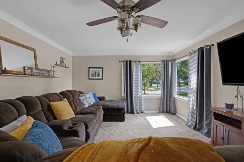 2844 12 Ave, Broadview IL 60155-4839 exterior