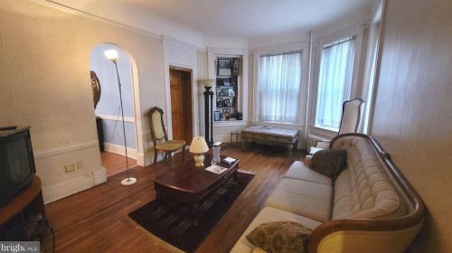 359 Hamilton Ave, Trenton NJ 08609-2711 exterior