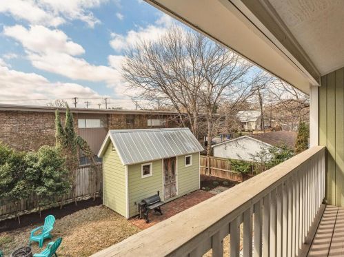 2615 Bridle Path, Austin TX 78703-2809 exterior