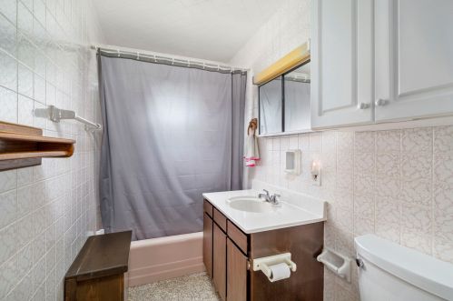 1821 Alma Dr, Joliet IL 60403-2303 exterior