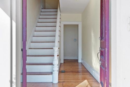 30 Maple Ave, North Andover MA 01845-3613 exterior