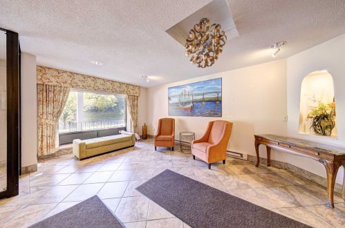 160 Academy St, Poughkeepsie NY  12601-4515 exterior