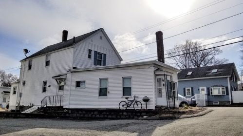 13 2nd St, North Andover MA  01845-3601 exterior