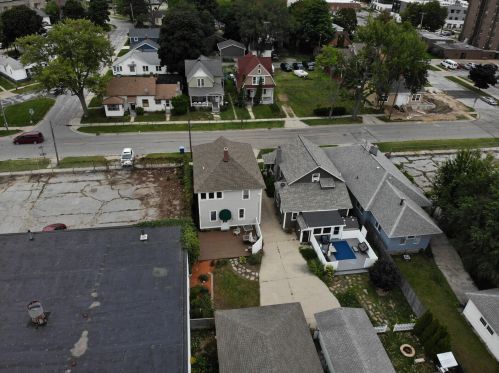 199 Houston Ave, Meskegon MI 49441-1908 exterior