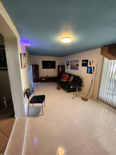 4325 20 Ave, Naples FL 34120-6324 exterior