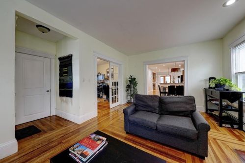 101 Whitford Ave, Providence RI  02908-3437 exterior