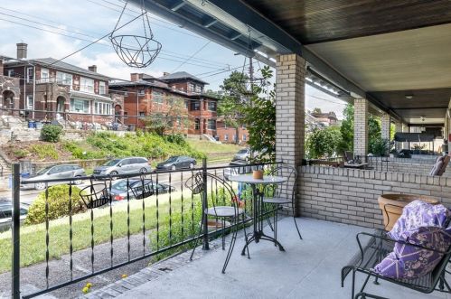 2219 Wightman St, Pittsburgh PA  15217-2065 exterior