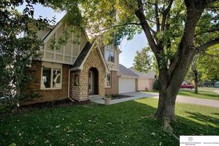 2327 144th Ave, Omaha, NE 68116-4104