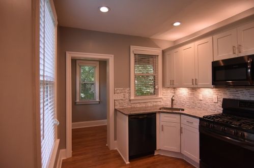 442 Fairmount St, Pittsburgh PA 15206-2825 exterior