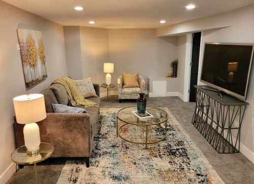 9249 Elizabeth St, Chicago IL 60620-3610 exterior