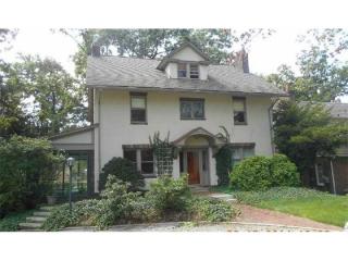454 Maple Ave, Pittsburgh PA  15218-1587 exterior
