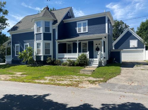 82 Allison St, Concord NH 03301-2811 exterior