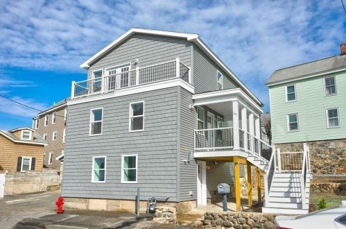 19 Ctr St, Woburn MA 01801-2930 exterior