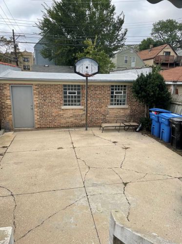 2414 Monticello Ave, Chicago IL  60647-2323 exterior