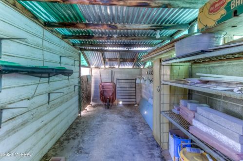 6840 Baker St, Tucson AZ  85710-2229 exterior