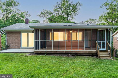 9808 Cherry Tree Ln, Silver Spring, MD 20901-2732