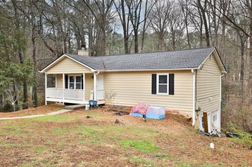 3384 Newcastle Way, Lithonia GA  30039-4637 exterior