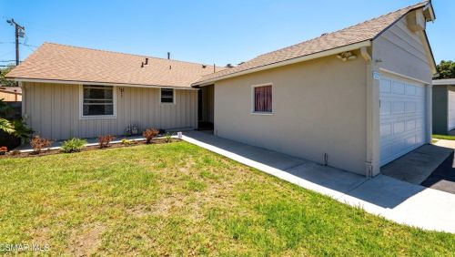 1220 Deodar Ave, Oxnard, CA 93030-4434