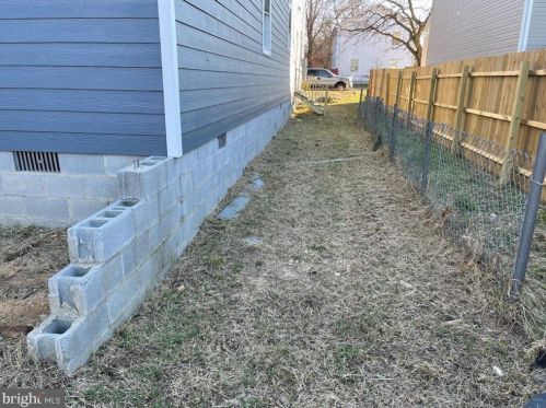 4404 Lee St, Washington DC 20019-3834 exterior