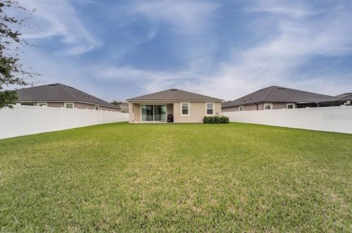 12332 Prairie Valley Ln, Riverview FL 33579-9328 exterior